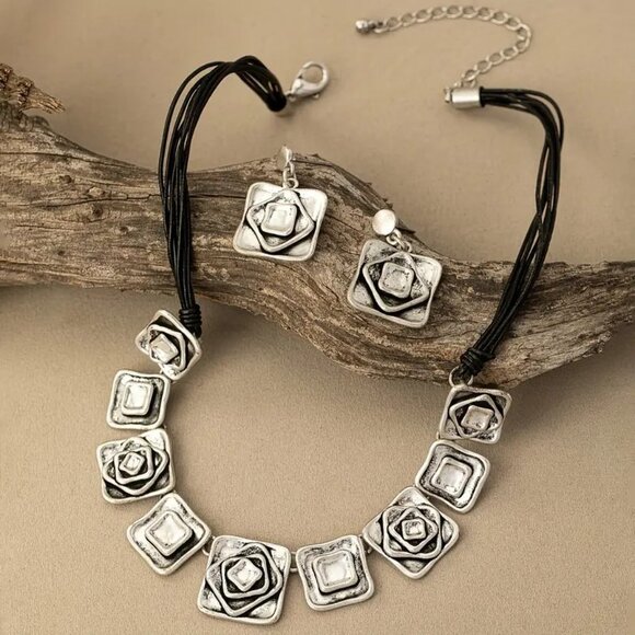 Necklace & Earrings Set Chunky Boho Geometric Choker Bold Statement Glam Trendy - Picture 3 of 6